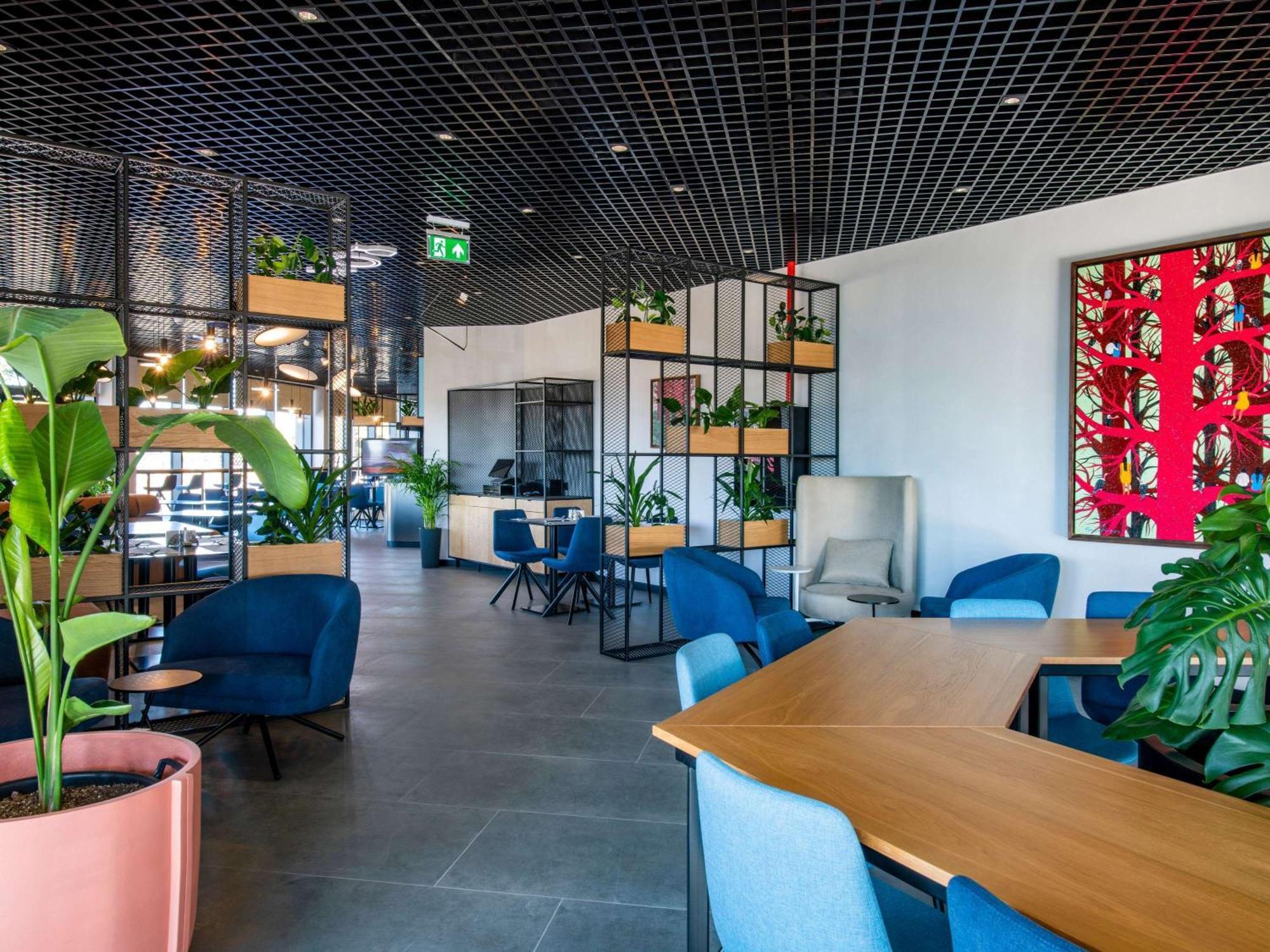فندق Ibis Tbilisi Airport المظهر الخارجي الصورة